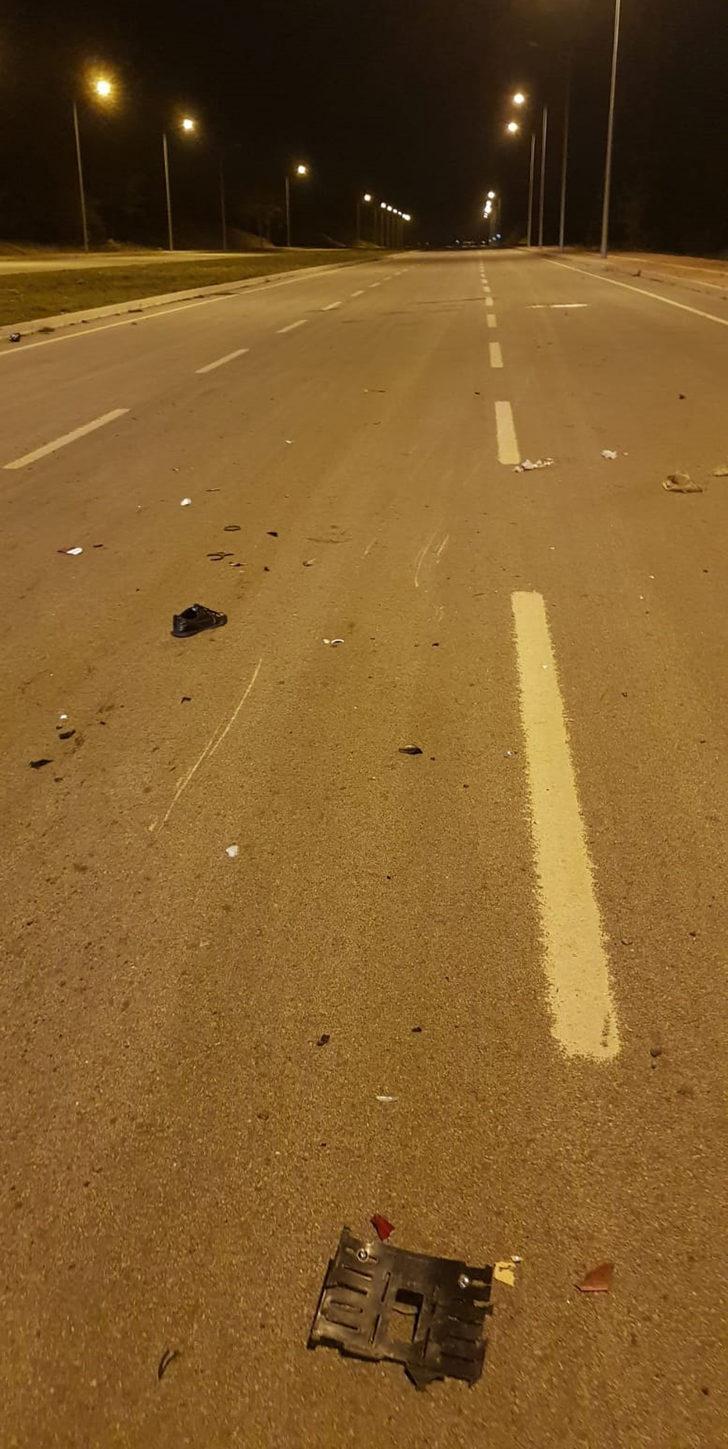 Yarıştıkları öne sürülen motosikletler çarpıştı: 2 ölü (2) G3