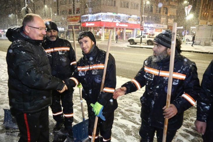 Sivas’ta aralıksız karla mücadele G3