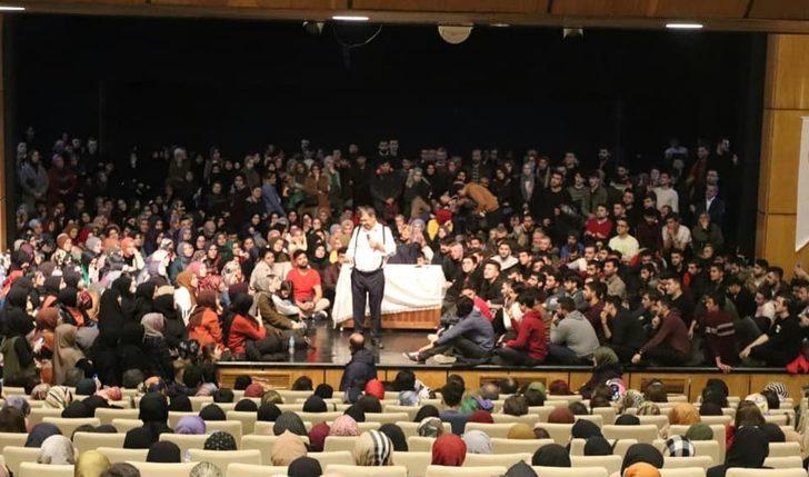 Rize’de Hayati İnanç konferansına yoğun ilgi G2