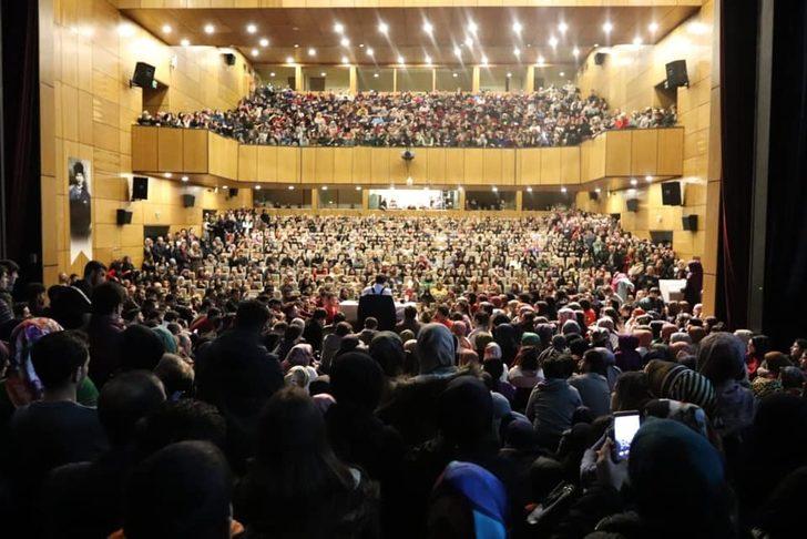 Rize’de Hayati İnanç konferansına yoğun ilgi G5