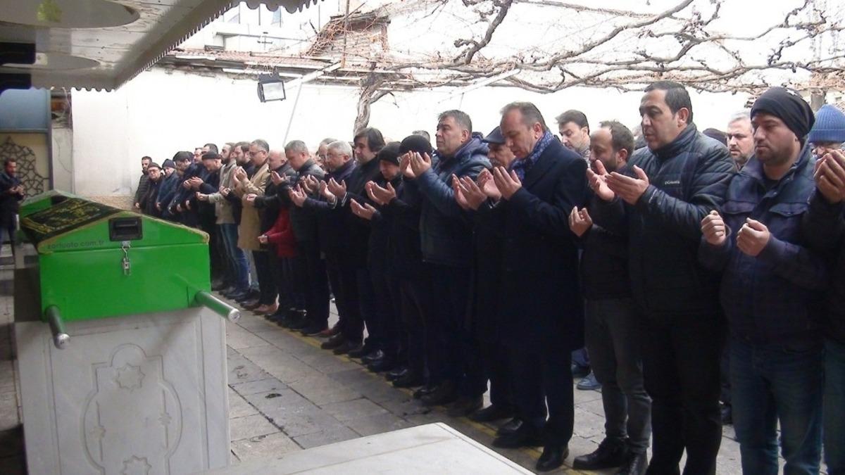 Gazeteci İbrahim ve Haluk S&ouml;ylemez&rsquo;in acı g&uuml;n&uuml;