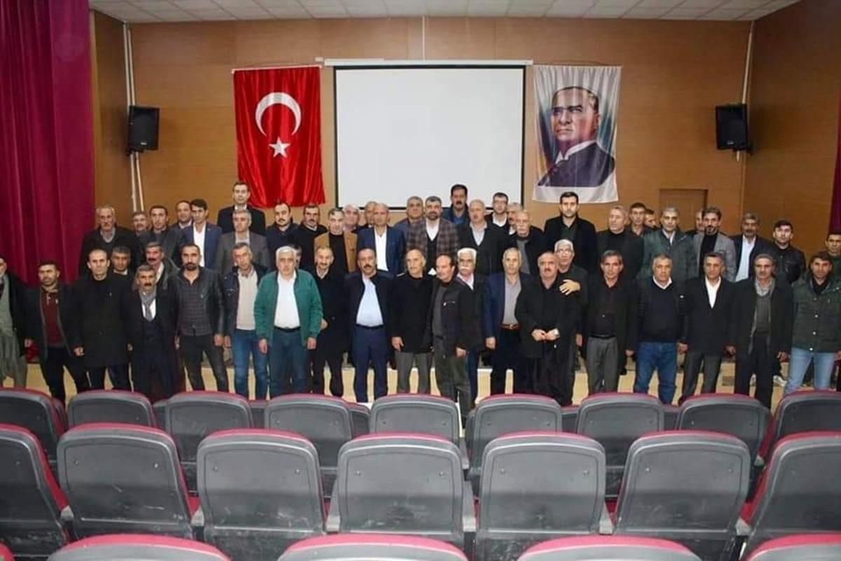 AK Parti Mardin İl Başkanı Kılı&ccedil; muhtarlar ile bir araya geldi