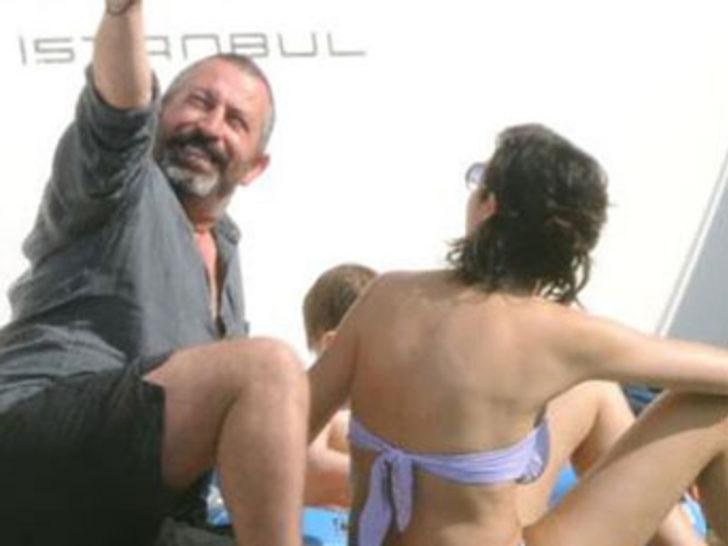 Cem Yılmaz'dan sürpriz karar G1