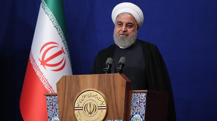 Ruhani: ABD'nin akılsızca girişimi, bölgenin sarsılmasına yol açacak