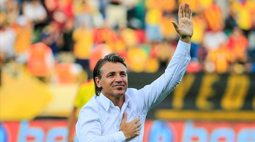 Antalyaspor Tamer Tuna ile 1,5 yıllığına anlaştı