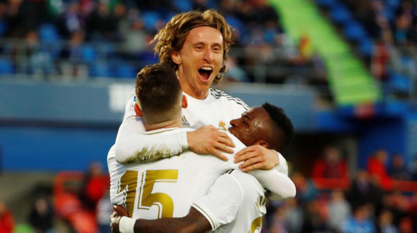 Luka Modric Real Madrid'den ayrılıyor mu?