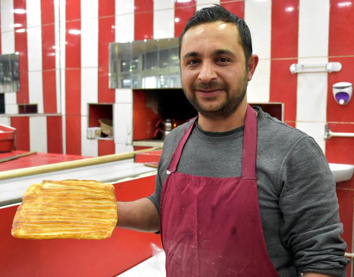 Sivas katmeri tarifi: Nam-ı diğer fırında katmer tarifi  G5