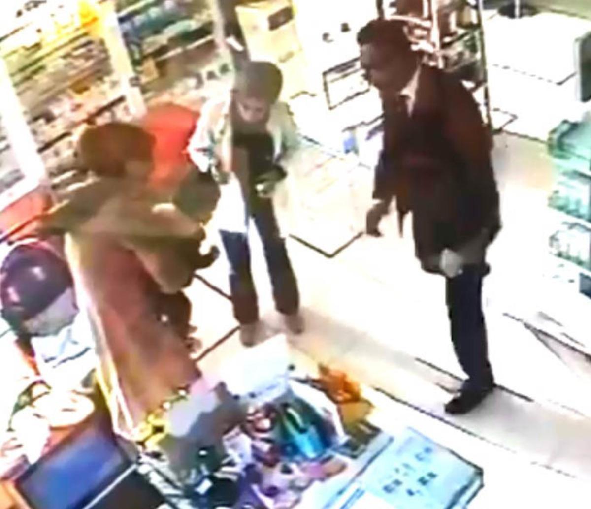 Bebek &ouml;l&uuml;mden d&ouml;nd&uuml;! Hayatını eczacı kurtardı