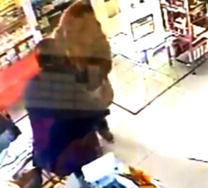 Bebek ölümden döndü! Hayatını eczacı kurtardı G3