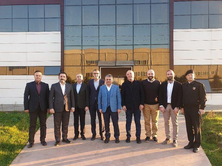 Vali Yazıcı, OSB’de G1