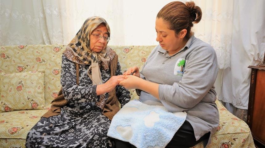 Vefa ve merhamet eli, binlerce kişiye ulaştı