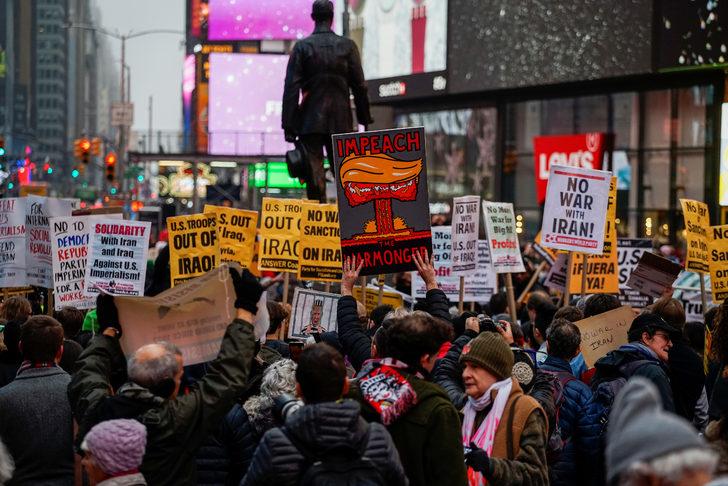 Times Meydanı’nda 'İran' protestosu G2