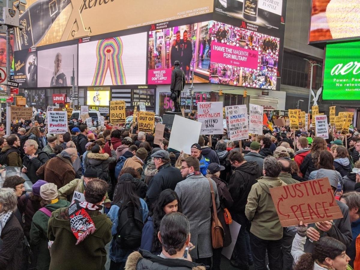 Times Meydanı&rsquo;nda 'İran' protestosu