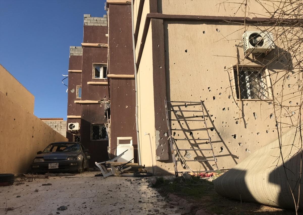 Hafter milislerinin saldırıları, Trablus'un işlek mahallelerini "hayalet kasabalara" &ccedil;evirdi