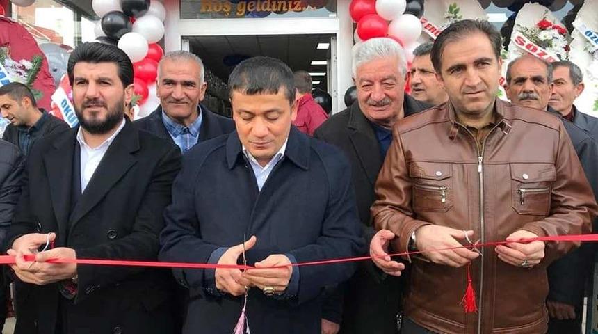 Erciş&rsquo;te AVM a&ccedil;ılışı