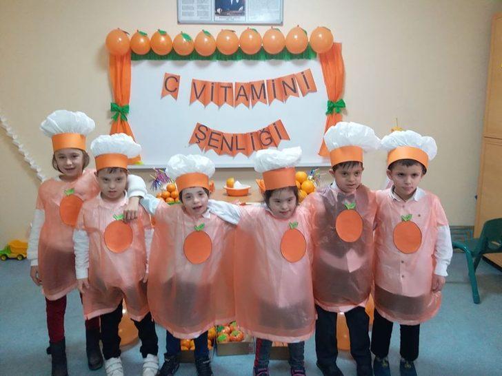 C Vitamini şenliği yaptılar G1