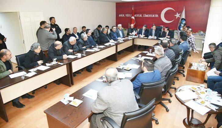 Nakliyeci esnafıyla Konya milletvekilleri bir araya geldi G5