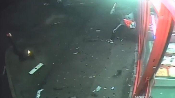 İngiltere'de genç boksör ölümden döndü G4