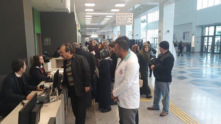 Benli ve Özyalçın Hastanelerde Yerinde İnceleme ve Değerlendirmelerde Bulundular G2