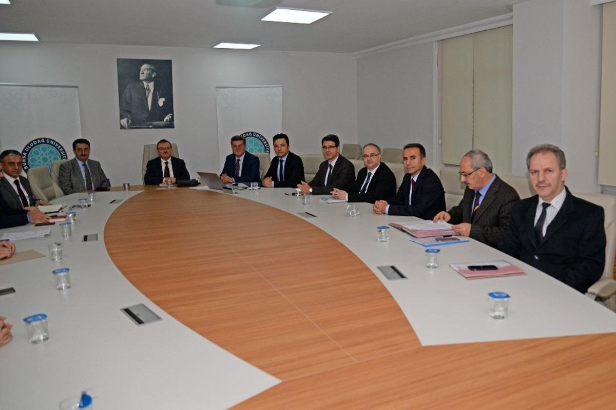 İş d&uuml;nyası isteyecek, Bursa Uludağ &Uuml;niversitesi eğitecek