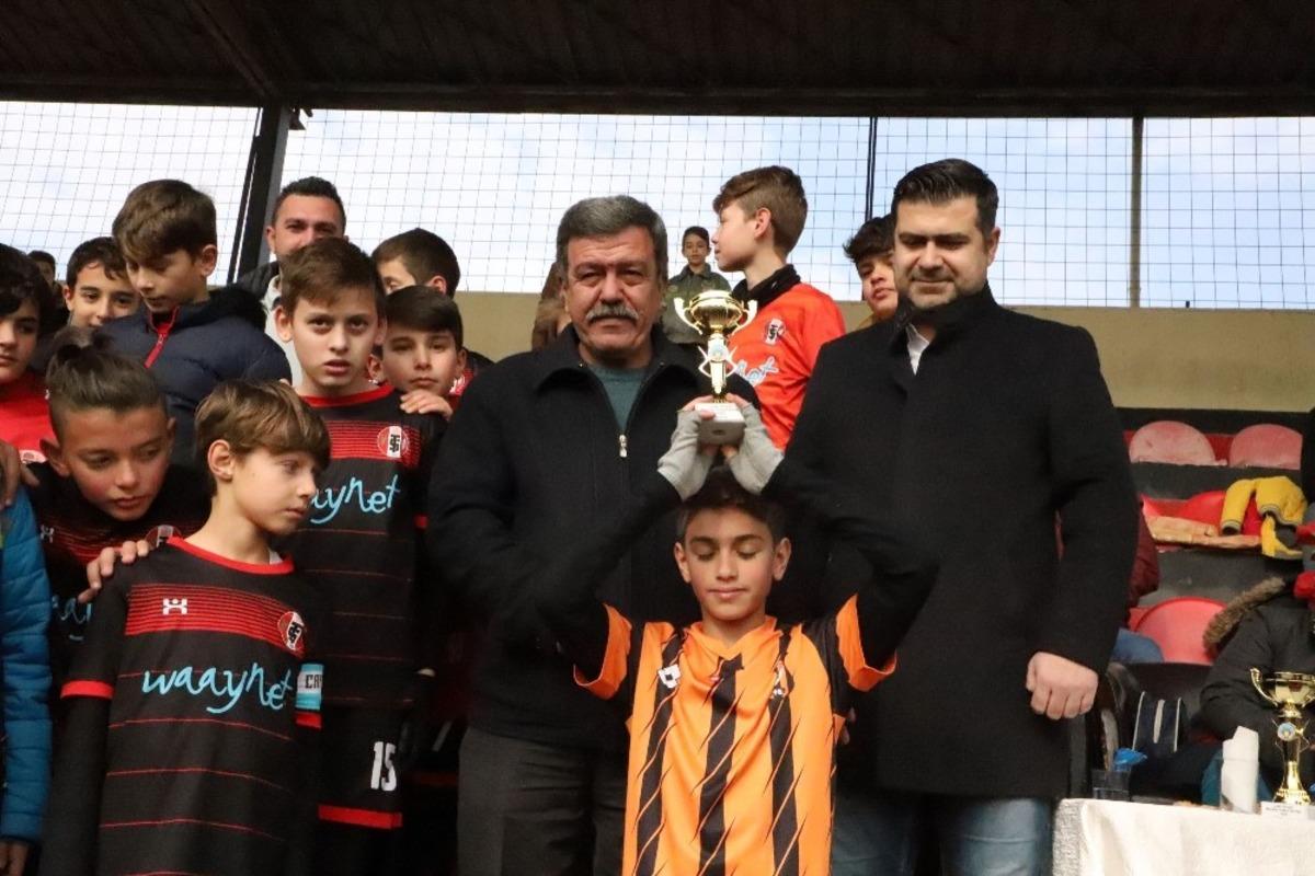 Başkan yardımcılarından pazar mesaisi