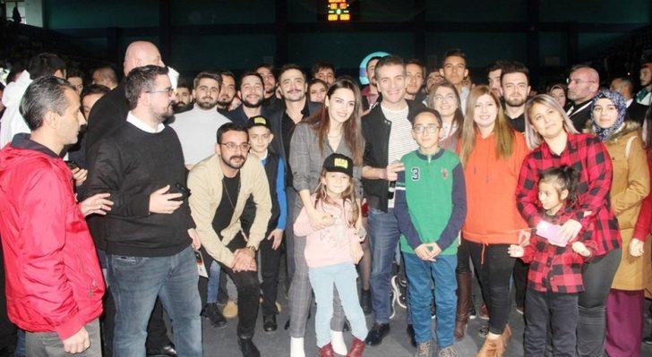 DPÜ ‘Baba Parası’ filminin başrol oyuncularını ağırladı G1