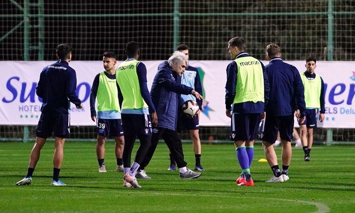 Adana Demirspor’da Tütüneker rüzgarı! G1