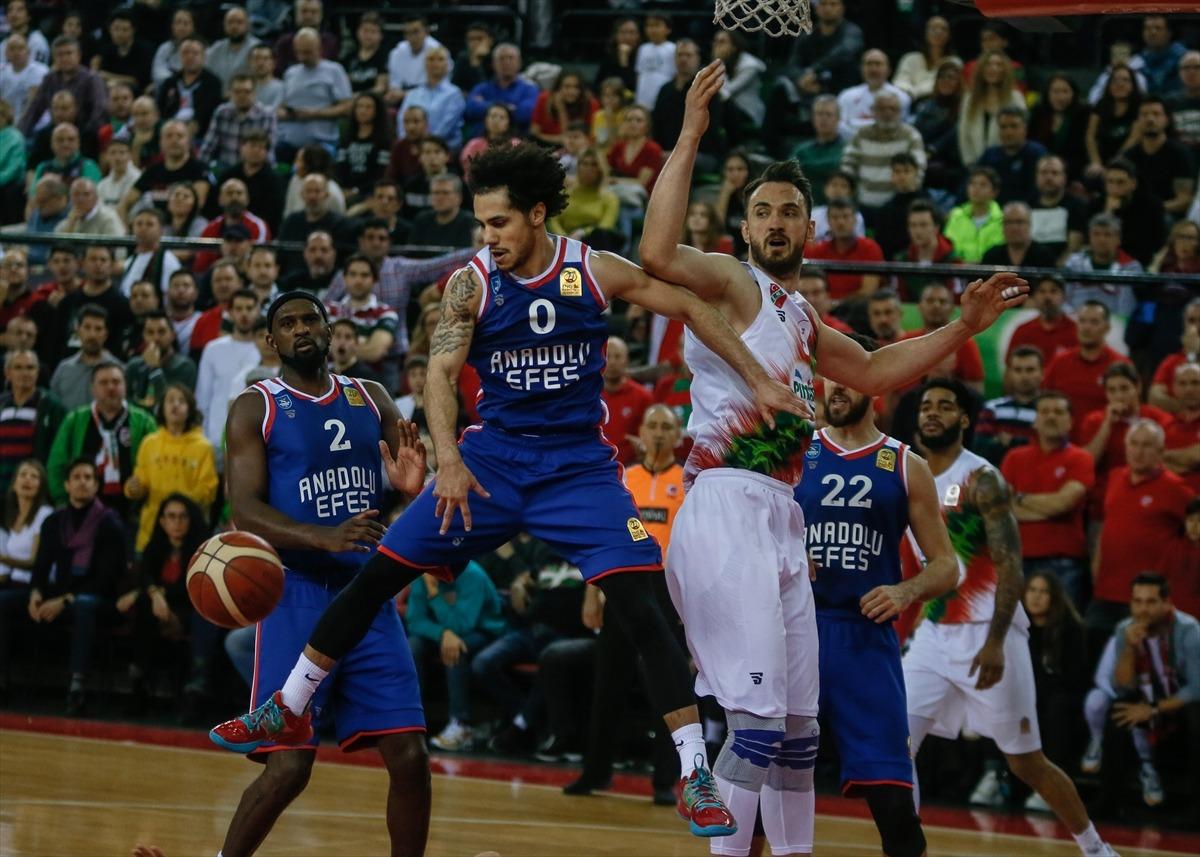 &Ouml;ZET | Pınar Karşıyaka: 80 - Anadolu Efes: 82 ma&ccedil; sonucu