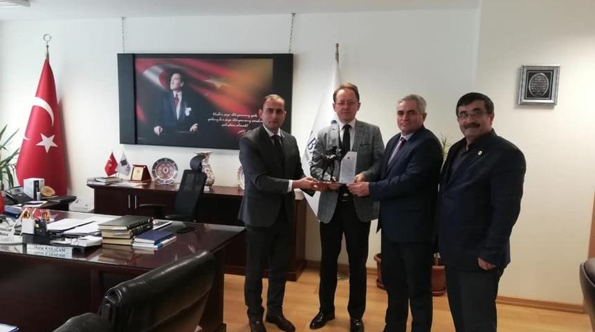 Dumlupınar protokol&uuml; B&ouml;lge M&uuml;d&uuml;r&uuml; Kara&ccedil;am&rsquo;ı ziyaret etti