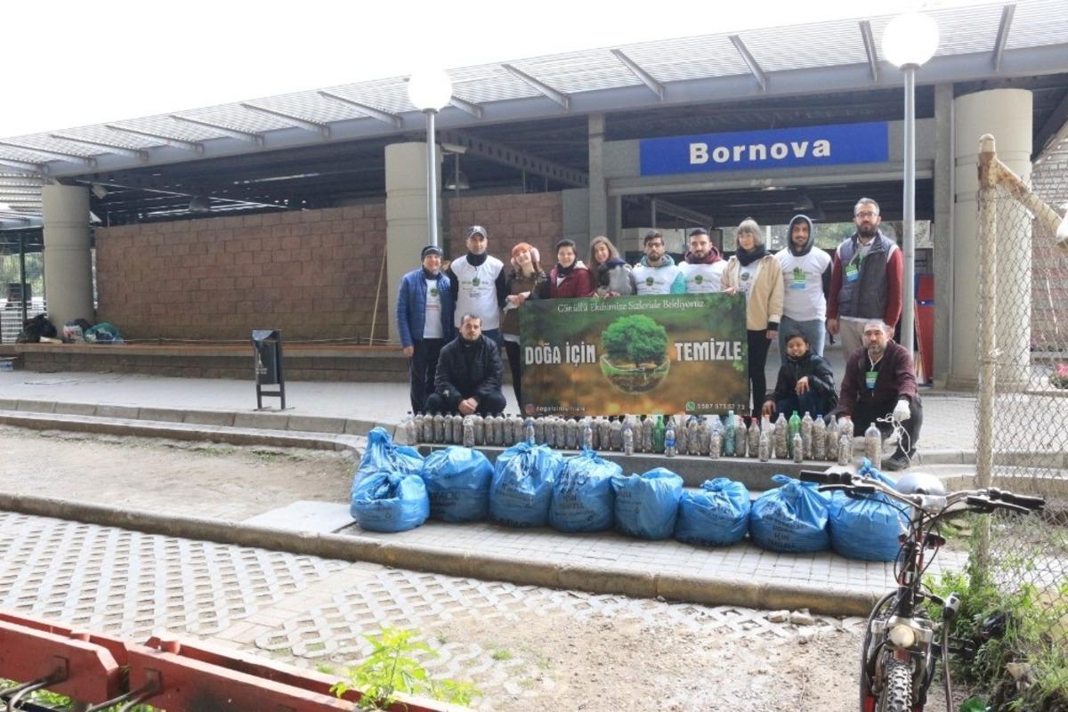 2 saatte 97 şişe izmarit, 9 poşet &ccedil;&ouml;p toplandı