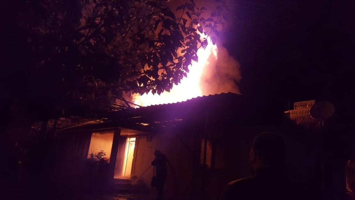 K&ouml;yceğiz&rsquo;de ev yangını