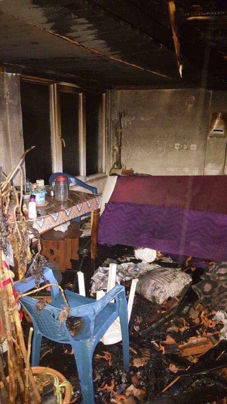 Köyceğiz’de ev yangını G4