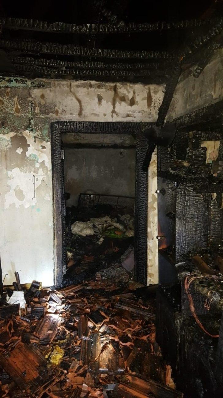 Köyceğiz’de ev yangını G5