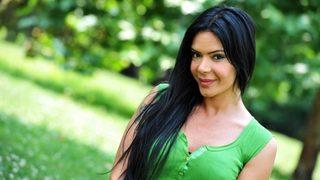 Cinsiyet değiştiren Neslihan Doğrusöz ve Sevda Demirel aşk yaşıyor! 