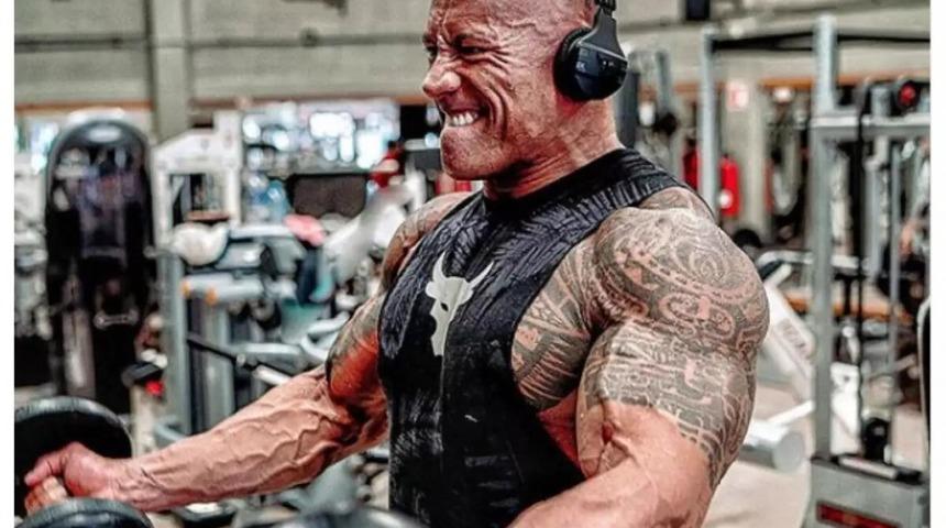 Dwayne Johnson, Black Adam için çalışmalara başladı