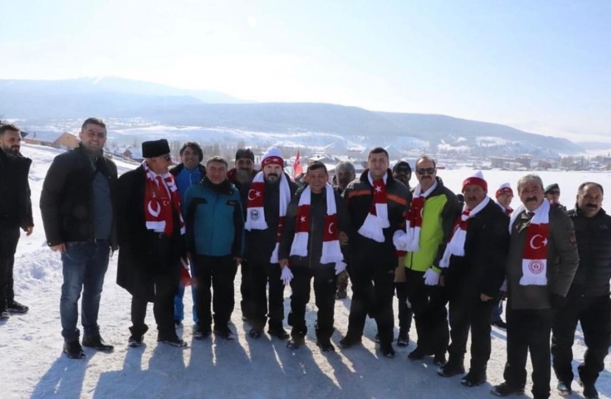Başkan Şayir, Sarıkamış şehitleri i&ccedil;in y&uuml;r&uuml;d&uuml;