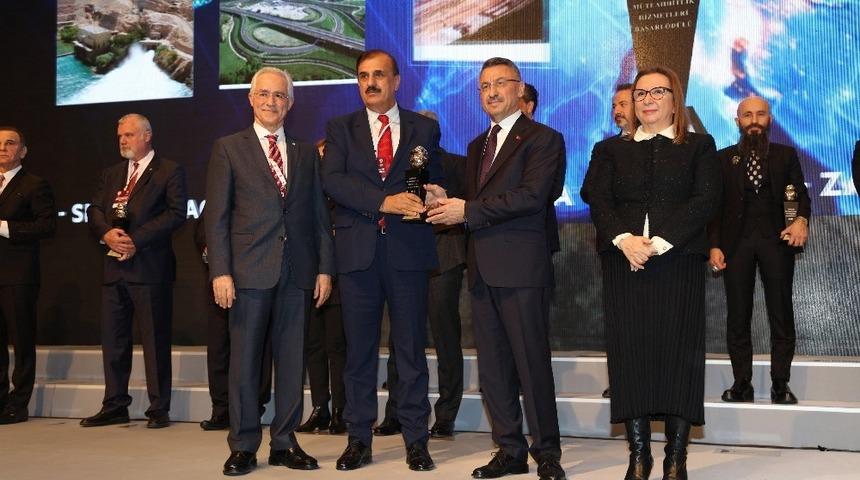 Acarsan Holding’in ödül gururu