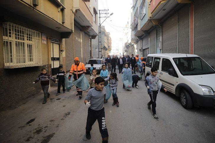 Şehitkamil’de temizlik harekatı yapıldı G3