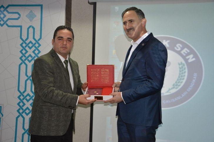 Sağlık-Sen İzmir 2 No’lu Şube il divan toplantısını yaptı G4