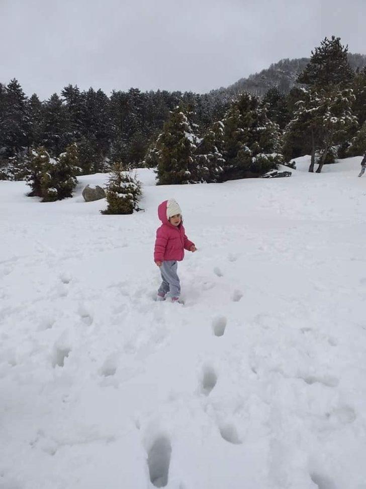 Kar görmek için yaylaya çıktılar G4