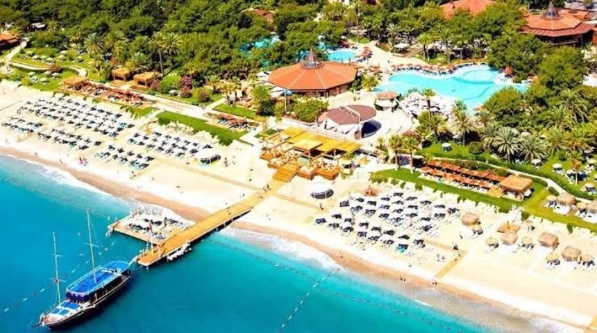 Antalya’daki 5 yıldızlı ünlü otel yarı fiyatına satışa çıkartılacak