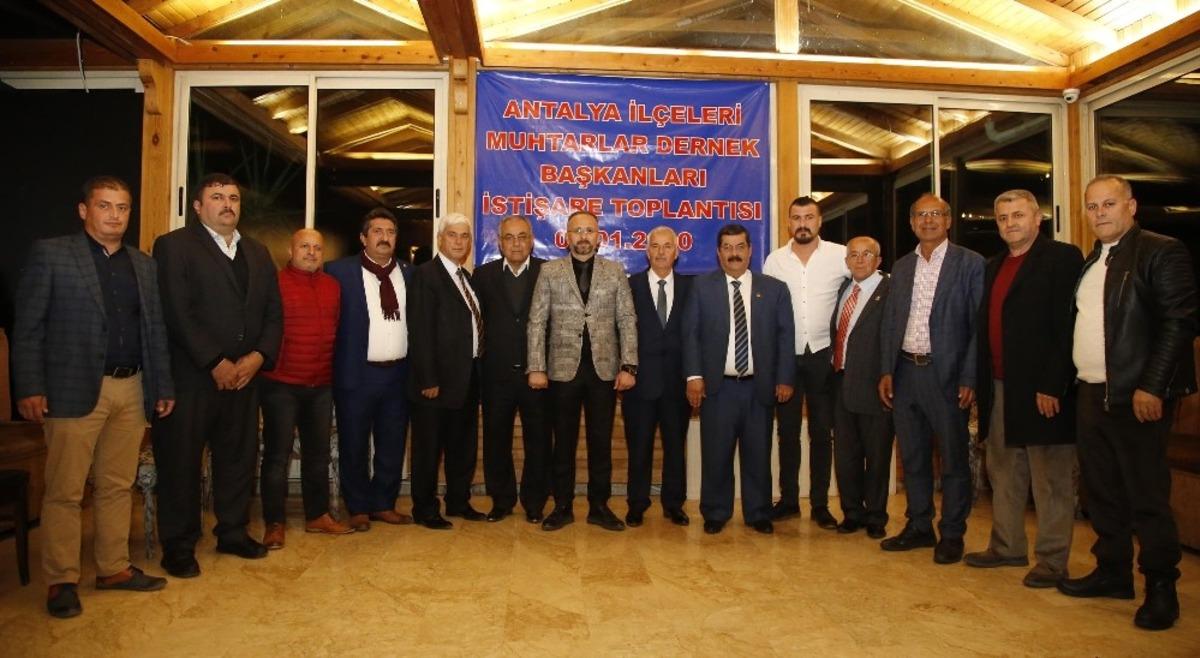 Muhtarlar Dernek Başkanları D&ouml;şemealtı&rsquo;nda bir araya geldi