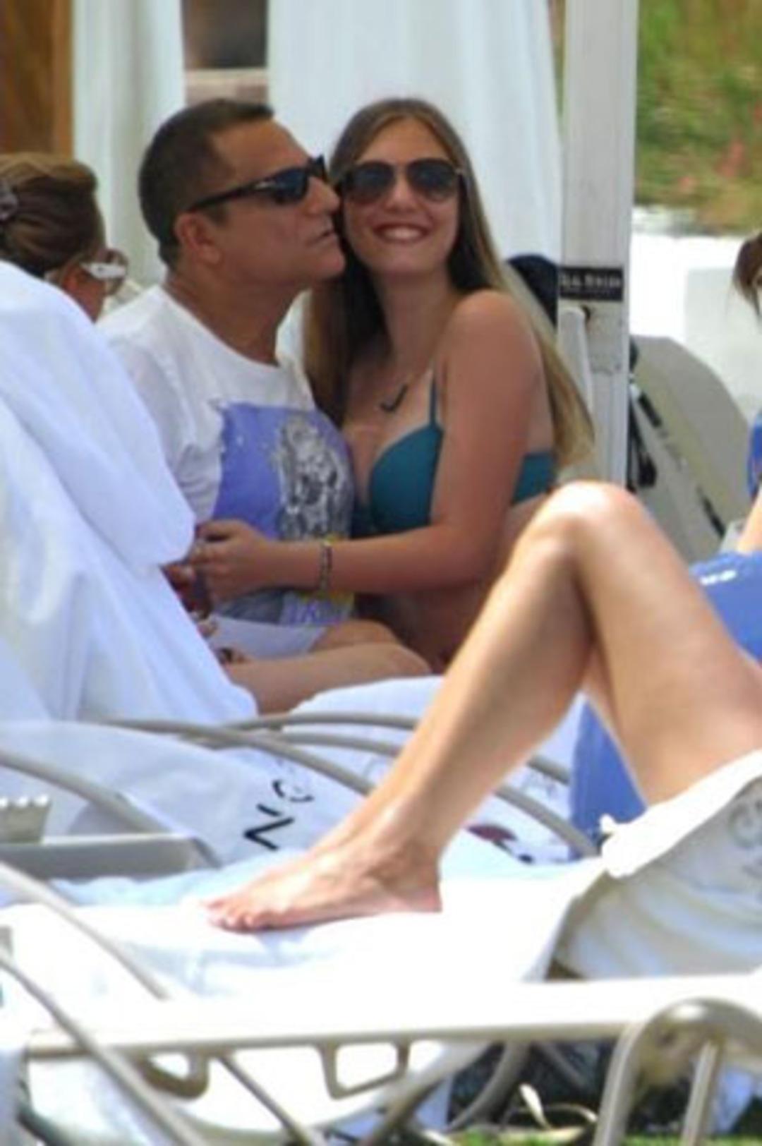 'Kızımdan uzak dur'