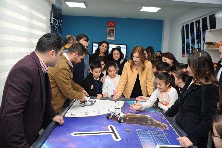 Balçova’da geleceğin bilgisayar dahileri yetişiyor G1