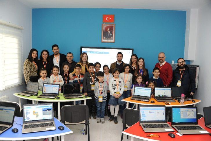 Balçova’da geleceğin bilgisayar dahileri yetişiyor G2