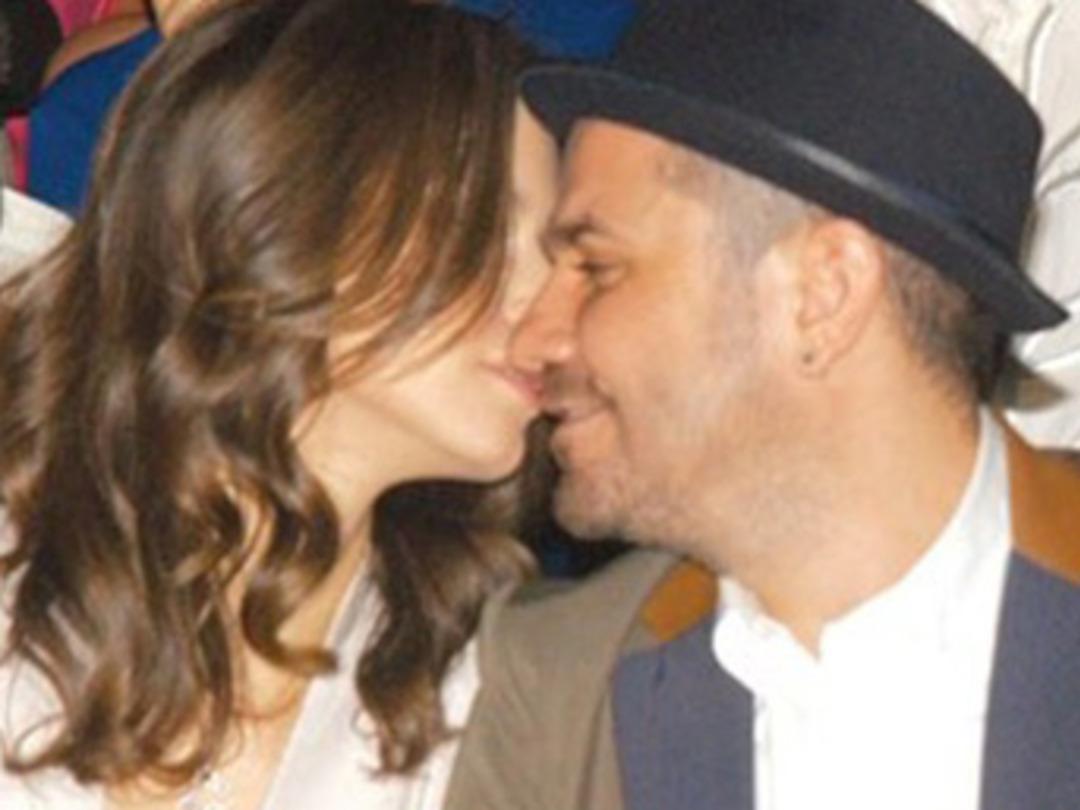 Beren Saat kabul etti