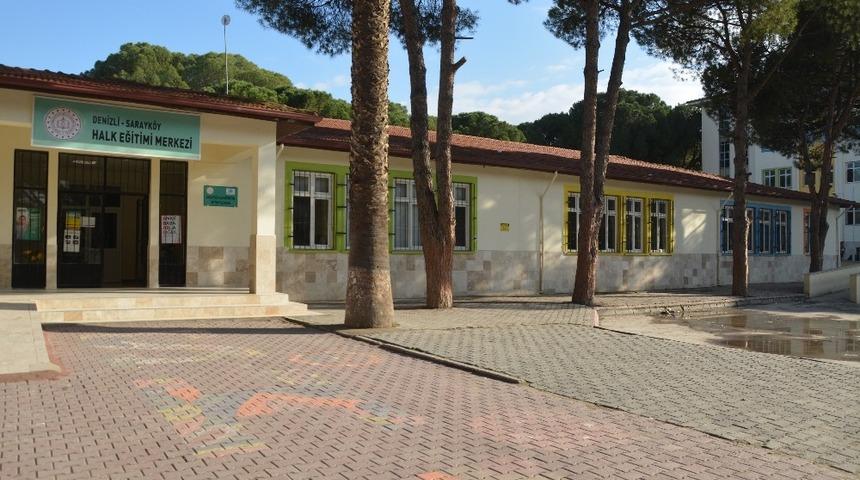 Halk Eğitim Merkezi il&ccedil;e n&uuml;fusunun y&uuml;zde 24&rsquo;&uuml;n&uuml; kurs verdi