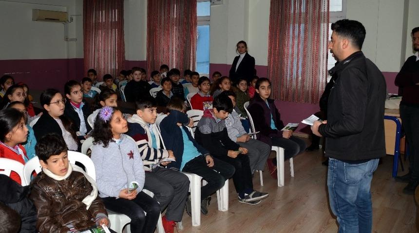Mersin&rsquo;de &ouml;ğrencilere &rsquo;Sıfır Atık Projesi&rsquo; anlatıldı