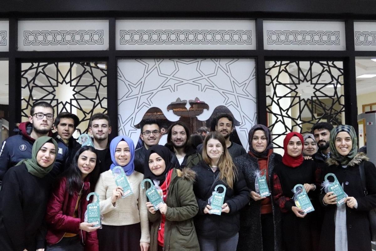 Sel&ccedil;uklu Gen&ccedil;lik Merkezi&rsquo;nden &ldquo;Allah zihin a&ccedil;ıklığı versin&rdquo; etkinliği