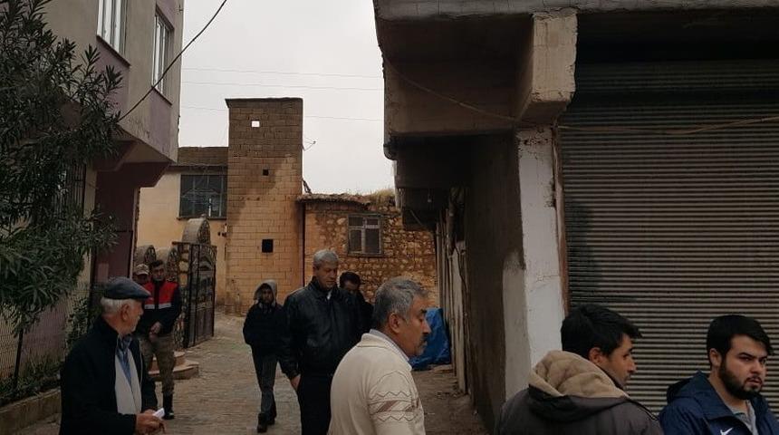 Yatağında &ouml;l&uuml; bulundu